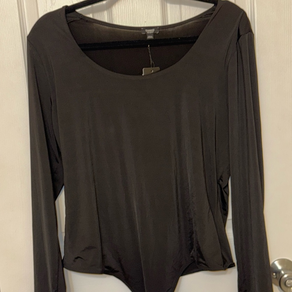 🌷NWT EXPRESS body contour bodysuit